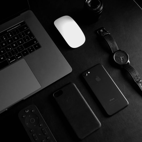 Illustrative smartphone image for Valve Bias Pro mobile toolkit